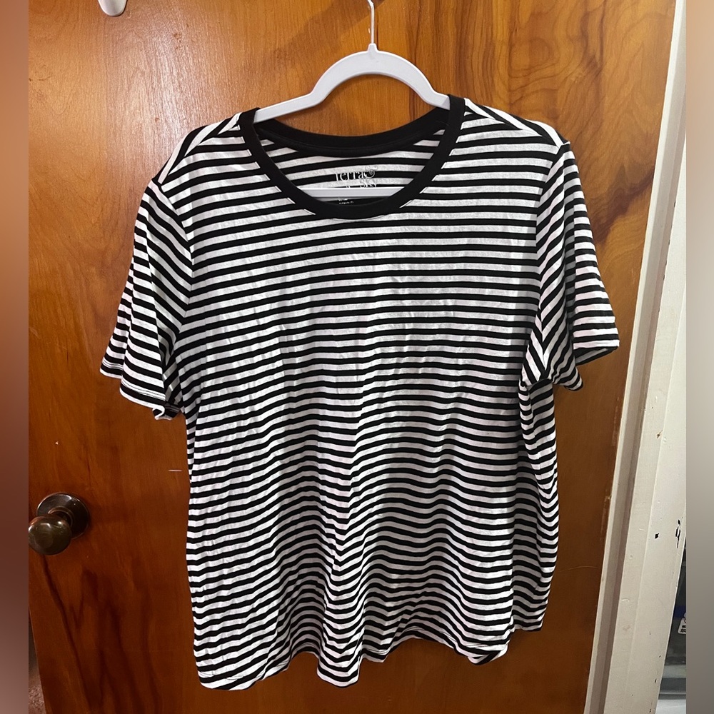 Bundle of three t-shirts size 1X